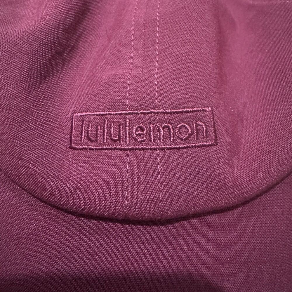 Lululemon Women’s Baller Hat Soft Wordmark Adjustable Baseball Cap Wine Logo - Picture 7 of 7